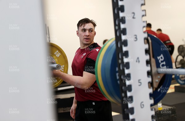 130224 - Wales Rugby Gym Session at the Vale Resort - Taine Basham during training
