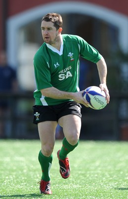 13.03.09 - Wales Rugby Training - Shane Williams in action during training. 