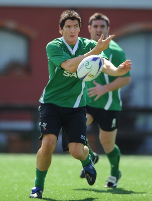 13.03.09 - Wales Rugby Training - James Hook makes a pass during training. 