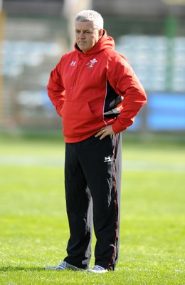 13.03.09 - Wales Rugby Training - Wales head coach, Warren Gatland during training. 