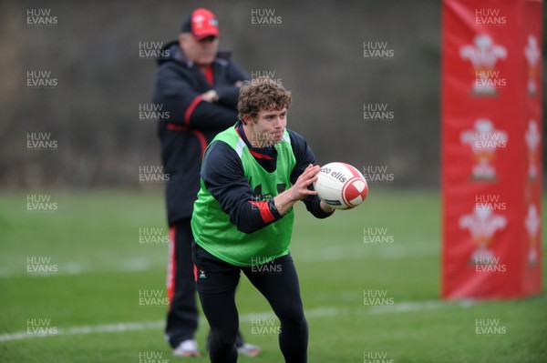 130312 - Wales Rugby Training -Leigh Halfpenny during training