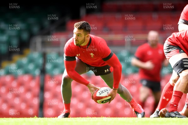 130320 - Wales Rugby Training - Rhys Webb during training