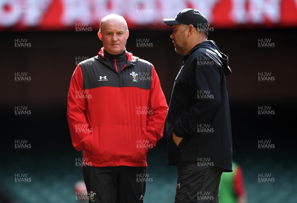 130320 - Wales Rugby Training - Martyn Williams and Wayne Pivac during training