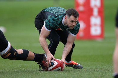 130324 - Wales Rugby Training ahead of their final game against Italy - Tomos Williams during training