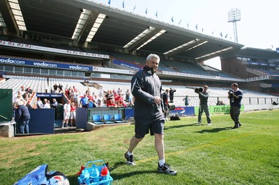 13.06.08 Wales rugby in South Africa... Coach Warren Gatland arrives at Loftus Versfeld ground  in Pretoria .  