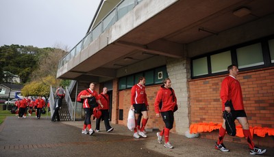 13.06.10 - Wales Rugby Training - Wales players and management arrive for training at Dilworth School, Auckland. 
