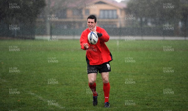 13.06.10 - Wales Rugby Training - Stephen Jones in action during training. 