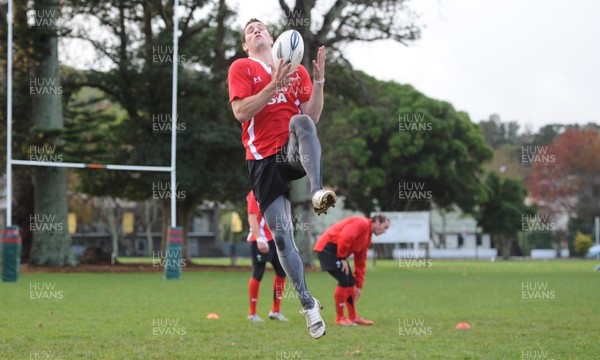 13.06.10 - Wales Rugby Training - Andrew Bishop during training. 
