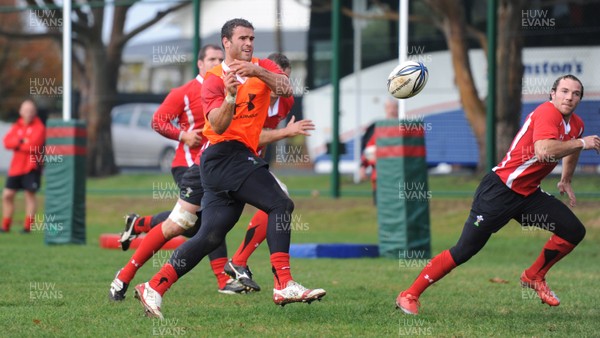 13.06.10 - Wales Rugby Training - Jamie Roberts during training. 