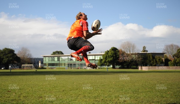 13.06.10 - Wales Rugby Training - Will Harries takes high ball during training. 