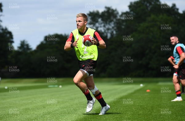130622 - Wales Rugby Training - Gareth Anscombe during training