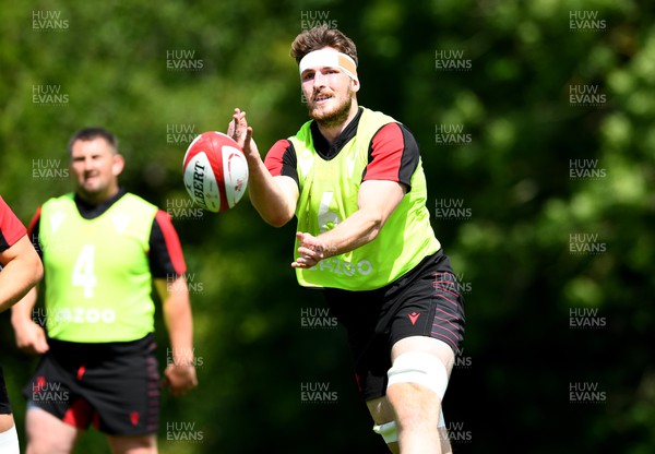 130622 - Wales Rugby Training - James Ratti during training