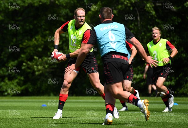 130622 - Wales Rugby Training - Alun Wyn Jones during training
