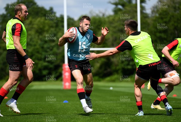 130622 - Wales Rugby Training - Gareth Davies during training