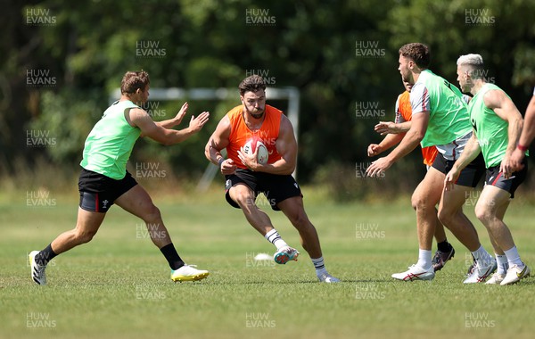 130623 - Wales Rugby Training - Johnny Williams during training