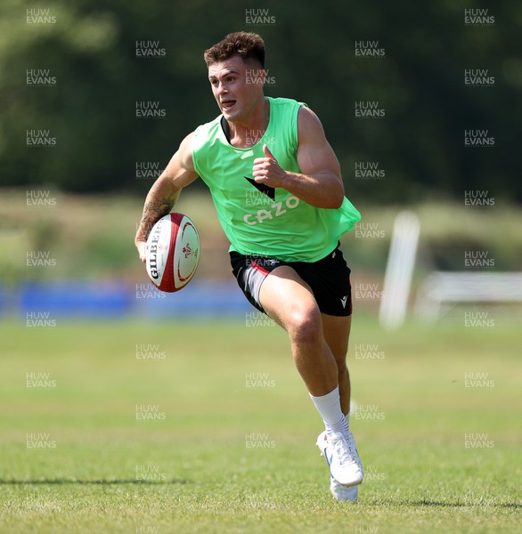 130623 - Wales Rugby Training - Joe Roberts during training