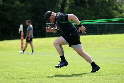 130625 - Wales Rugby Training - Keiron Assiratti during training