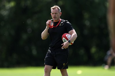 130625 - Wales Rugby Training - Danny Wilson, Forwards Coach during training