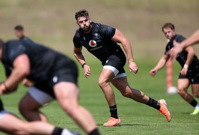 130625 - Wales Rugby Training - Johnny Williams during training