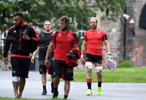 130721 - Wales Rugby Training - Gethin Jenkins and Alun Wyn Jones during training
