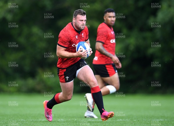 130721 - Wales Rugby Training - Owen Lane during training