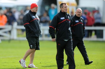 13.09.11 - Wales Rugby Training - (L-R)Head coach Warren Gatland looks on with attack coach Rob Howley and defence coach Shaun Edwards during training. 