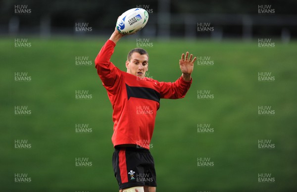 13.10.11 - Wales Rugby Training - Sam Warburton during training. 