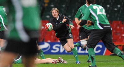 13.11.08 - Wales Rugby Training - Martin Roberts in action during training. 