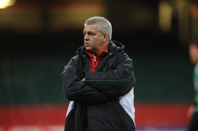 13.11.08 - Wales Rugby Training - Wales Coach, Warren Gatland looks on during training. 