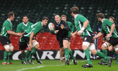 13.11.08 - Wales Rugby Training - John Yapp in action during training. 