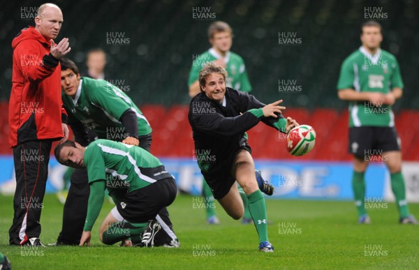 13.11.08 - Wales Rugby Training - Martin Roberts in action during training. 