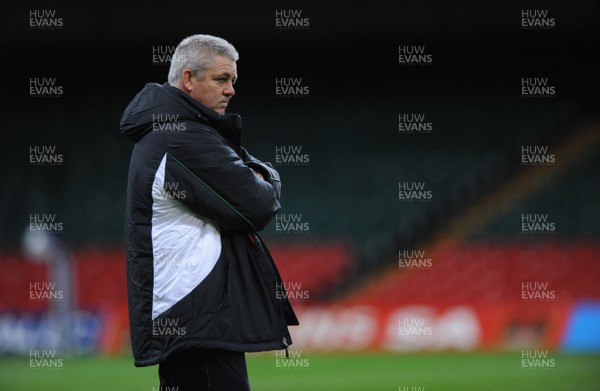 13.11.08 - Wales Rugby Training - Wales Coach, Warren Gatland looks on during training. 