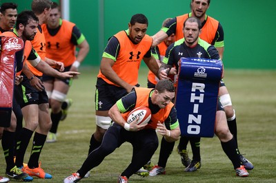 131114 - Wales Rugby Training -George North during training