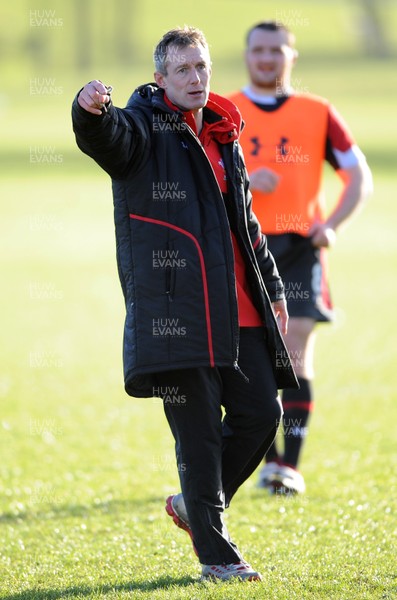 140213 - Wales Rugby Training -Rob Holwey during training