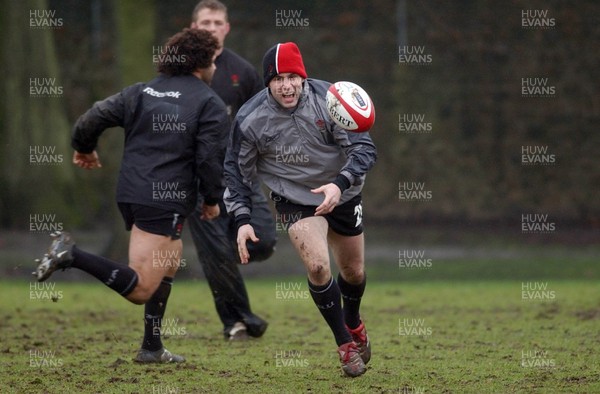 140306 - Wales Rugby Training - Stephen Jones offloads during training 