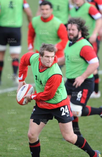 140313 - Wales Rugby Training -Dan Biggar during training