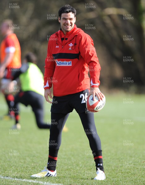 140313 - Wales Rugby Training -Mike Phillips during training