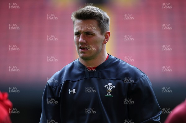 140319 - Wales Rugby Training - Jonathan Davies during training