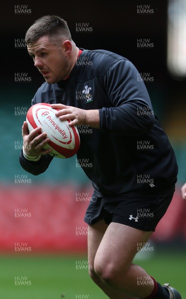 140319 - Wales Rugby Training - Rob Evans during training
