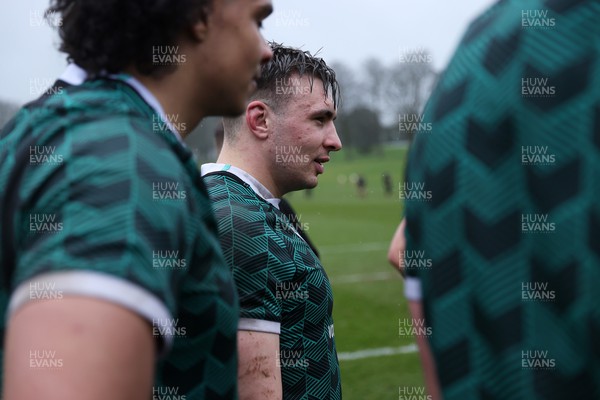 140324 - Wales Rugby Training ahead of their final 6 Nations game against Italy - Taine Basham during training