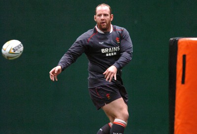 14.05.07 - Wales Rugby Training - Ceri Jones during training 