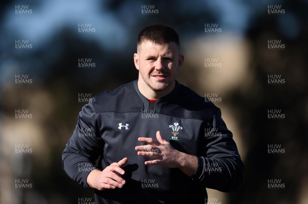 140618 - Wales Rugby Training - Rob Evans during training