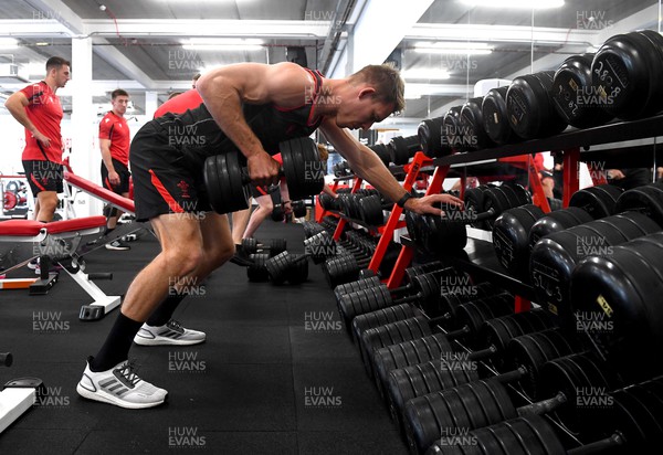 140622 - Wales Rugby Training - Liam Williams during a weights session