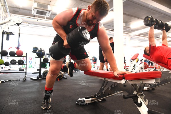 140622 - Wales Rugby Training - Wyn Jones during a weights session