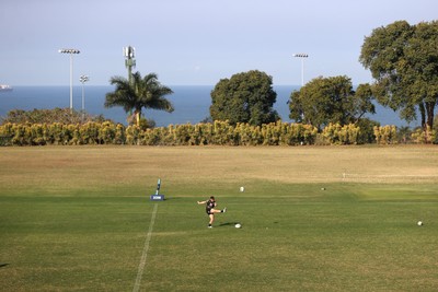 140726 - Wales Rugby Training in South Africa ahead of their game in Durban this weekend - Reuben Morgan-Williams during training
