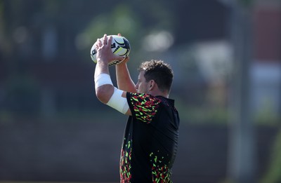 140726 - Wales Rugby Training in South Africa ahead of their game in Durban this weekend - Ryan Elias during training
