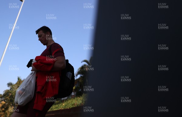 140726 - Wales Rugby Training in South Africa ahead of their game in Durban this weekend - Adam Beard during training