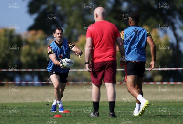 140726 - Wales Rugby Training in South Africa ahead of their game in Durban this weekend - Tomos Williams during training
