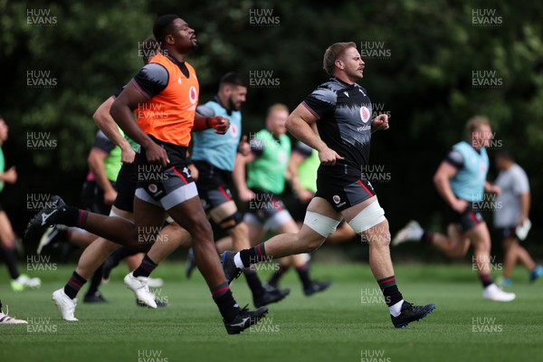 140823 - Wales Rugby Training at the start of the week ahead of their final Rugby World Cup warm up game against South Africa - Christ Tshiunza and Aaron Wainwright during training
