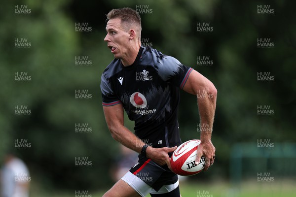 140823 - Wales Rugby Training at the start of the week ahead of their final Rugby World Cup warm up game against South Africa - Liam Williams during training